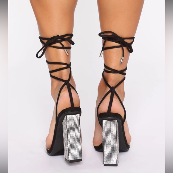 NIB Rhinestone Block Heel - Picture 4 of 4